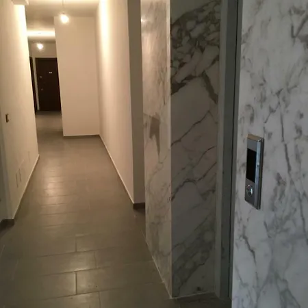 Kledi Apartment *